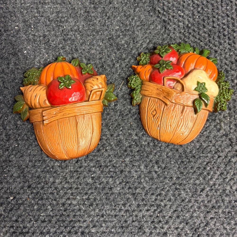 Vintage 1978 Sexton USA Cast Metal Vegetable Basket Wall Plaques Set of 2